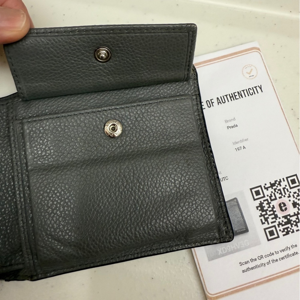 Prada Mens Bifold Leather Wallet Black Designer Saffiano - Picture 6 of 11